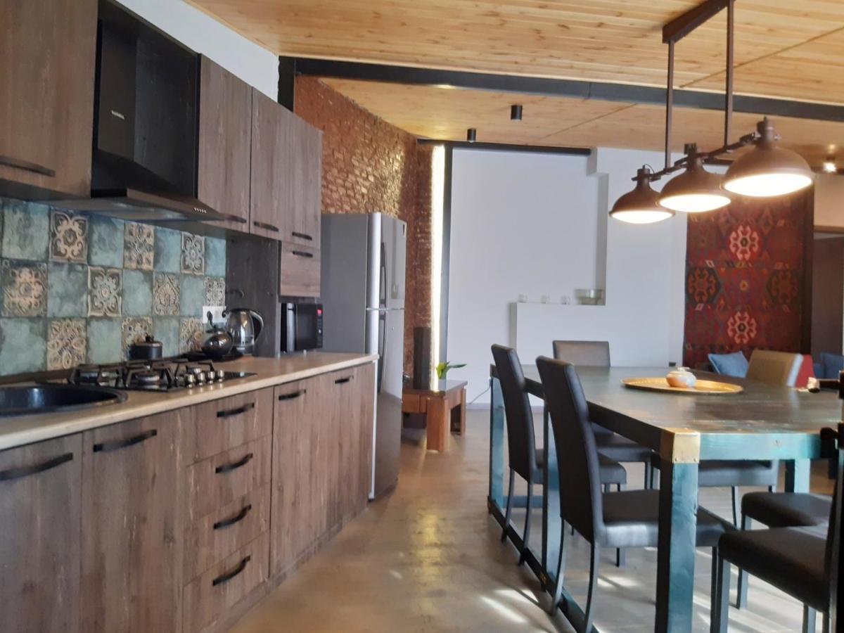 View Apartment Tbilisi Luaran gambar